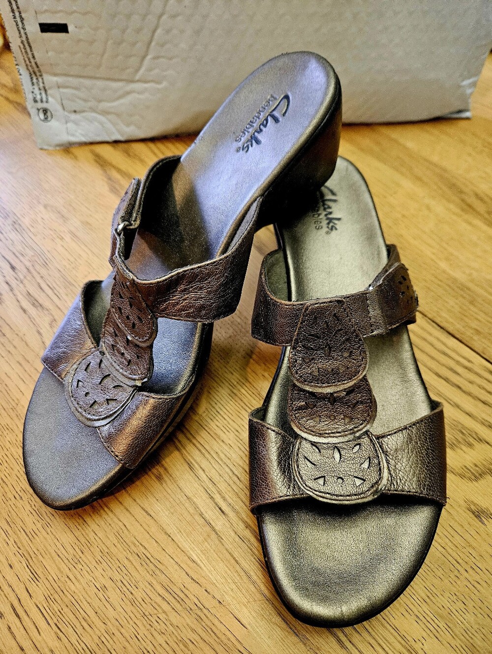 New Clarks Bronze Sandals